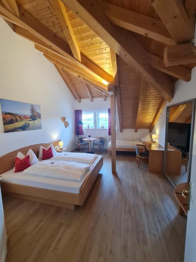 Hotel Oberwirt Wangen Wangen im Allgaeu ภายนอก รูปภาพ